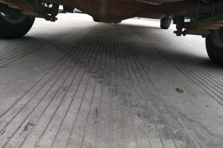 Used Wuling Rongguang V 2018 1.5L Standard Version Chassis Rear