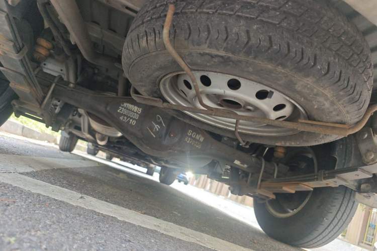Used Wuling Rongguang V 2018 1.5L Standard Version Chassis Rear