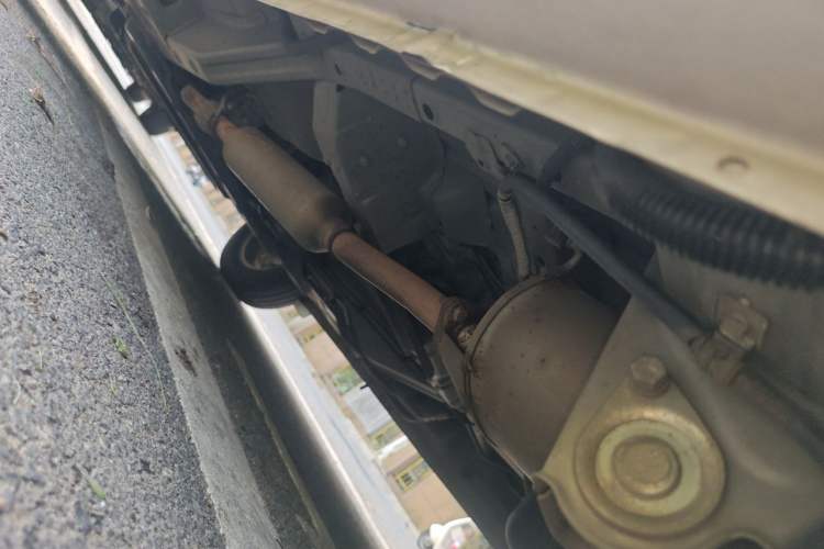 Used Wuling Rongguang V 2018 1.5L Standard Version Chassis Rear Left