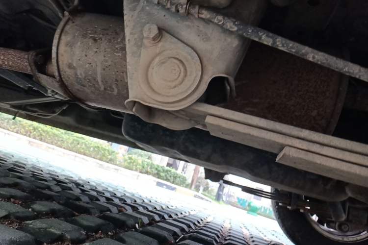Used Wuling Rongguang V 2018 1.5L Standard Version Chassis Rear Left