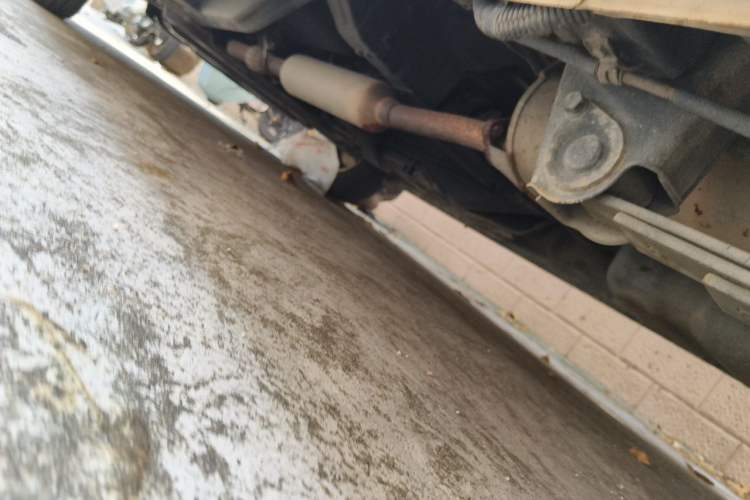 Used Wuling Rongguang V 2018 1.5L Standard Version Chassis Rear Left