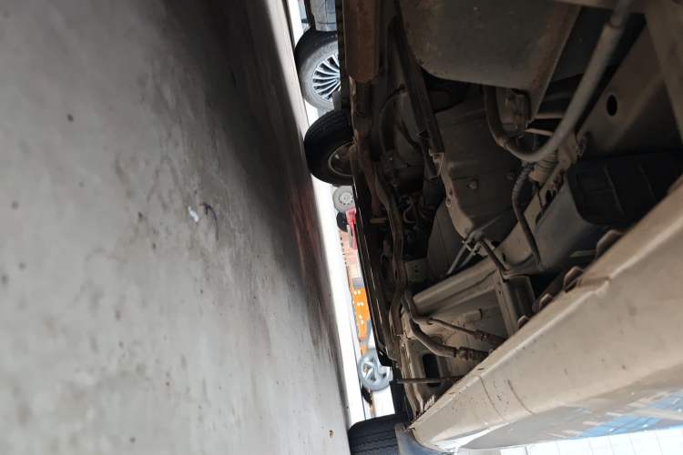Used Wuling Rongguang V 2018 1.5L Standard Version Chassis Rear Right