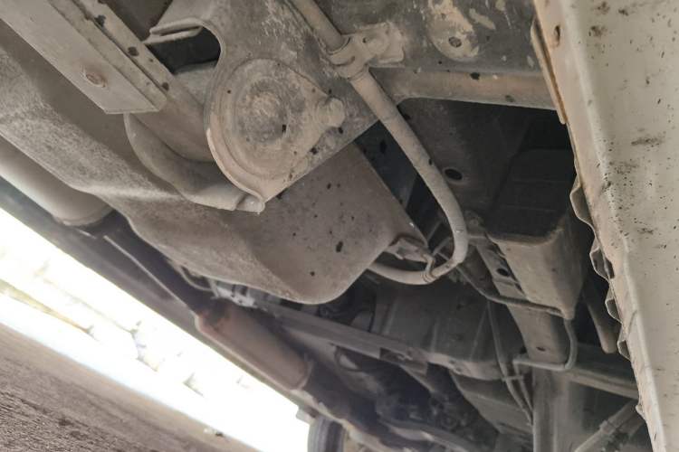 Used Wuling Rongguang V 2018 1.5L Standard Version Chassis Rear Right