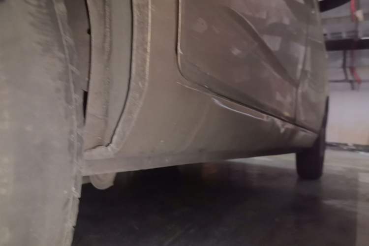 Used Wuling Rongguang V 2018 1.2L Practical Model Chassis Rear Right