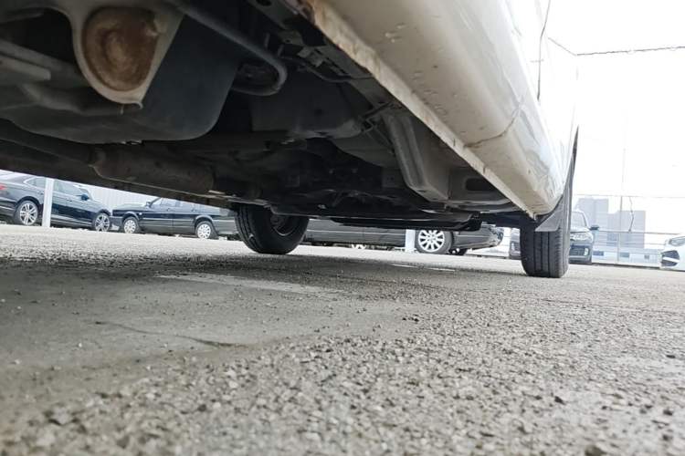 Used Wuling Rongguang V 2018 1.5L Practical Version Chassis Rear Right