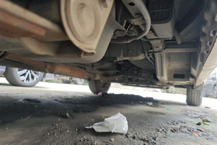Used Wuling Rongguang V 2018 1.5L Practical Version Chassis Rear Right