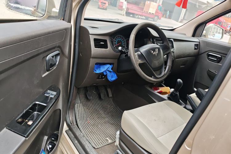 Used Wuling Rongguang V 2018 1.5L Standard Version Driver Seat