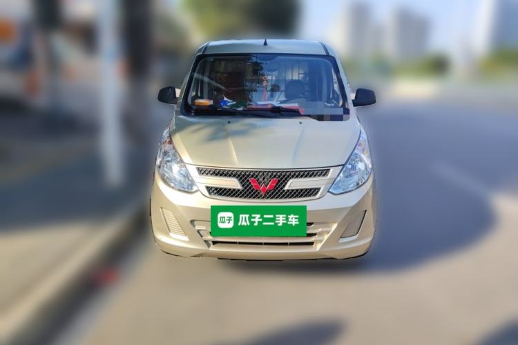 Used Wuling Rongguang V 2018 1.5L Standard Version Front