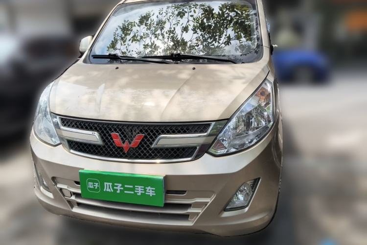 Used Wuling Rongguang V 2018 1.5L Standard Version Front