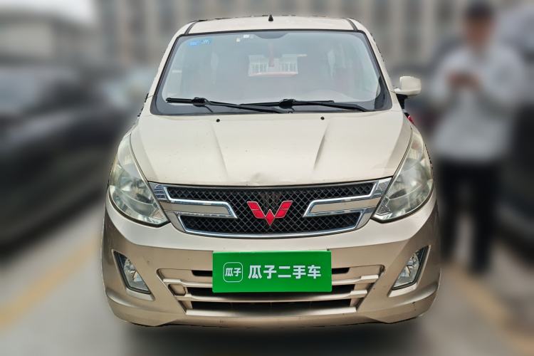 Used Wuling Rongguang V 2018 1.5L Standard Version Front