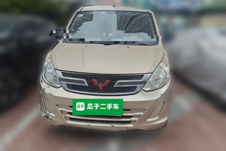 Used Wuling Rongguang V 2018 1.5L Practical Version Front