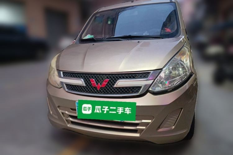 Used Wuling Rongguang V 2018 1.5L Practical Version Front