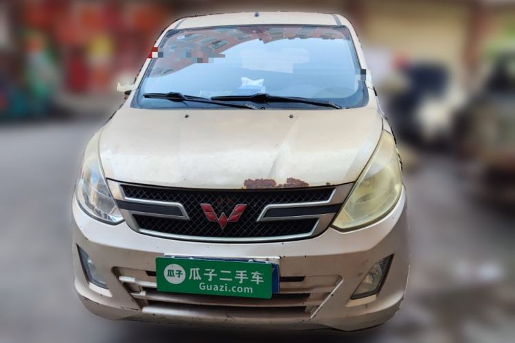 Used Wuling Rongguang V 2018 1.5L Standard Version Front