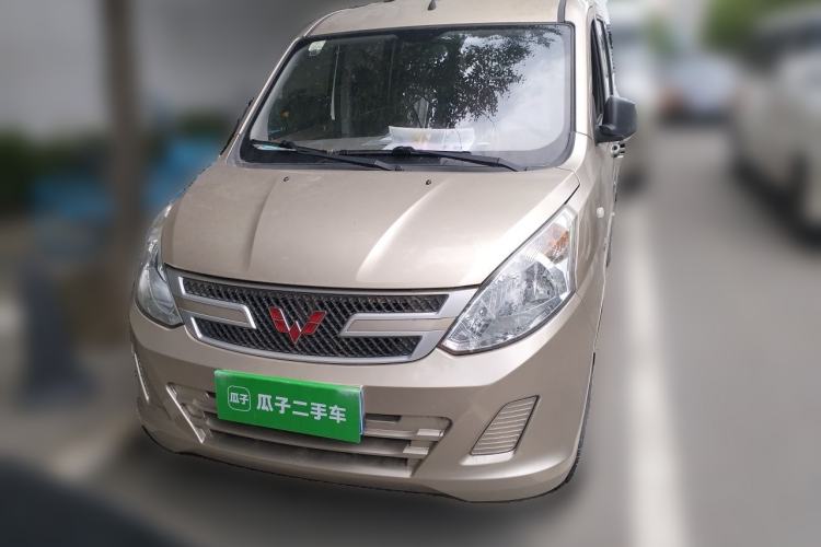 Used Wuling Rongguang V 2018 1.5L Practical Version Front