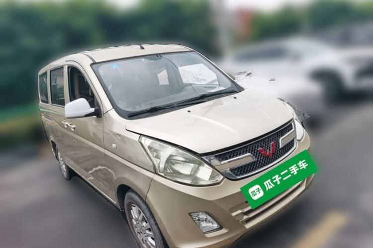 Used Wuling Rongguang V 2018 1.5L Standard Version Front Right 45 Deg