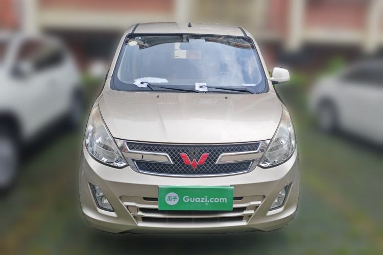Used Wuling Rongguang V 2018 1.5L Standard Version Front