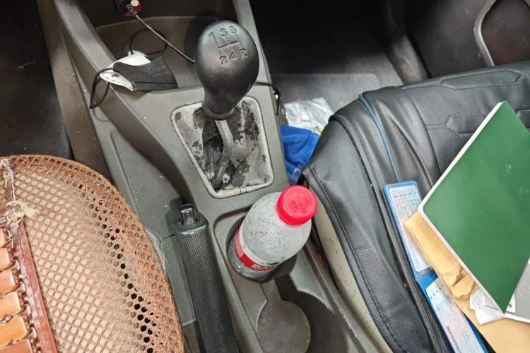 Used Wuling Rongguang V 2018 1.5L Standard Version Gear Lever