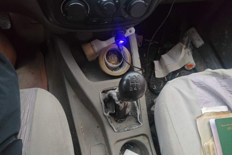 Used Wuling Rongguang V 2018 1.5L Practical Version Gear Lever