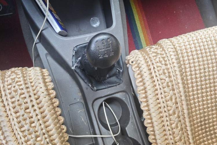 Used Wuling Rongguang V 2018 1.5L Standard Version Gear Lever