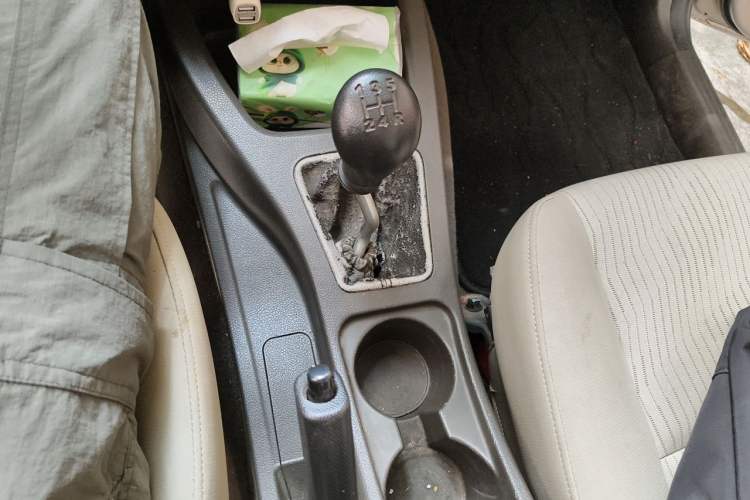 Used Wuling Rongguang V 2018 1.5L Standard Version Gear Lever