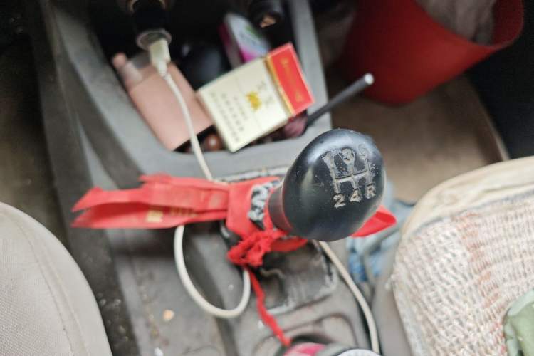 Used Wuling Rongguang V 2018 1.5L Standard Version Gear Lever