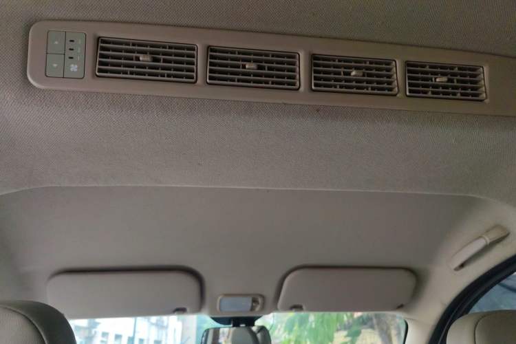 Used Wuling Rongguang V 2018 1.5L Standard Version Headliner