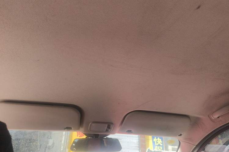 Used Wuling Rongguang V 2018 1.5L Practical Version Headliner