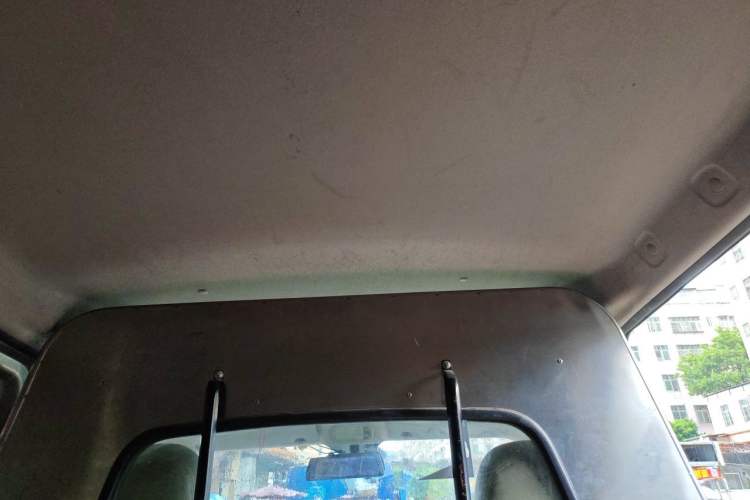 Used Wuling Rongguang V 2018 1.5L Practical Version Headliner