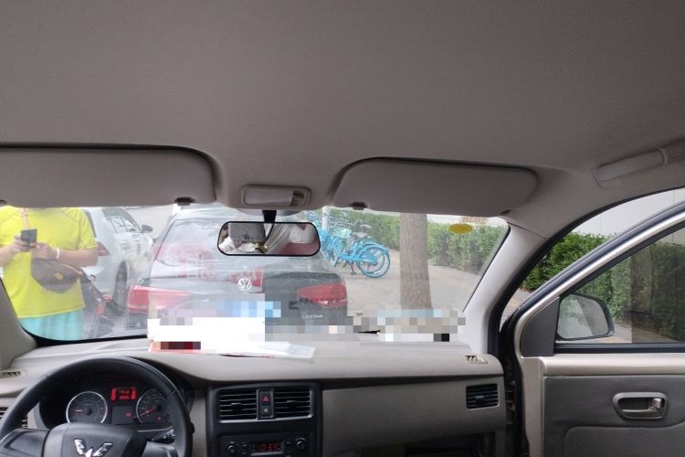 Used Wuling Rongguang V 2018 1.5L Practical Version Headliner