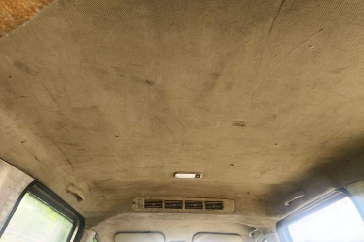 Used Wuling Rongguang V 2018 1.5L Practical Version Headliner