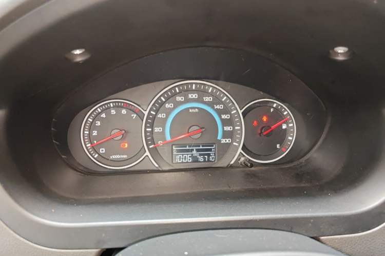 Used Wuling Rongguang V 2018 1.5L Standard Version Instrument Cluster