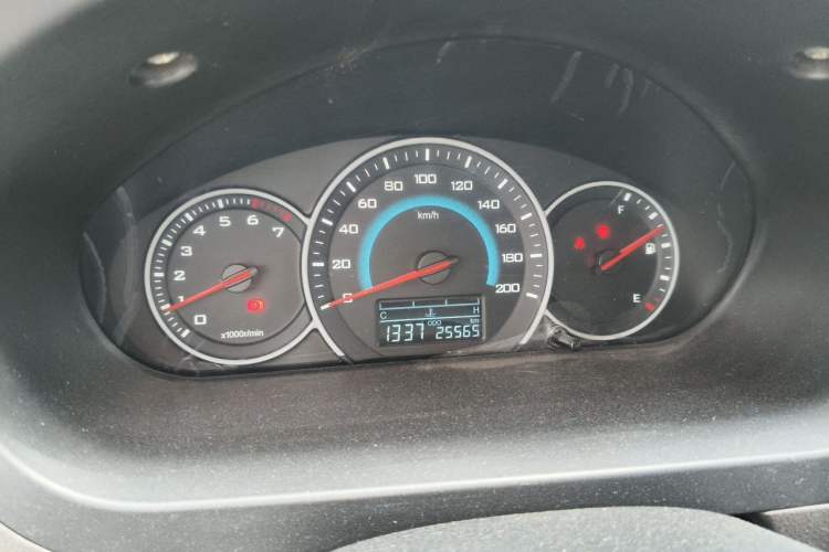 Used Wuling Rongguang V 2018 1.5L Standard Version Instrument Cluster