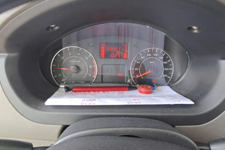 Used Wuling Rongguang V 2018 1.5L Practical Version Instrument Cluster