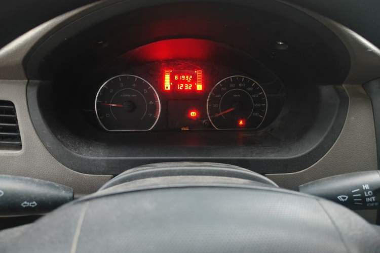 Used Wuling Rongguang V 2018 1.5L Practical Version Instrument Cluster