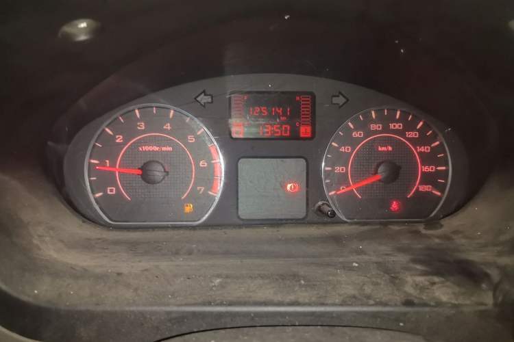Used Wuling Rongguang V 2018 1.2L Practical Model Instrument Cluster