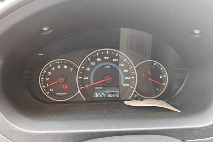 Used Wuling Rongguang V 2018 1.5L Standard Version Instrument Cluster