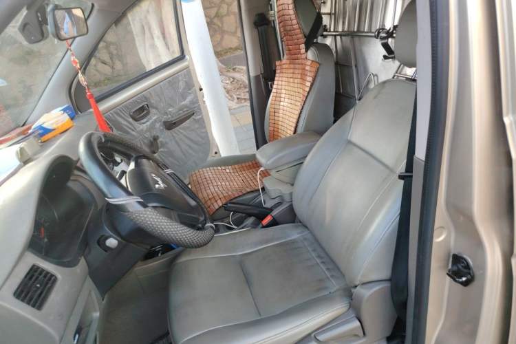 Used Wuling Rongguang V 2018 1.5L Standard Version Left Front Seat