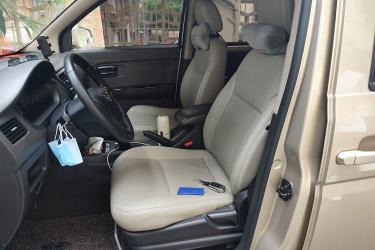 Used Wuling Rongguang V 2018 1.5L Standard Version Left Front Seat