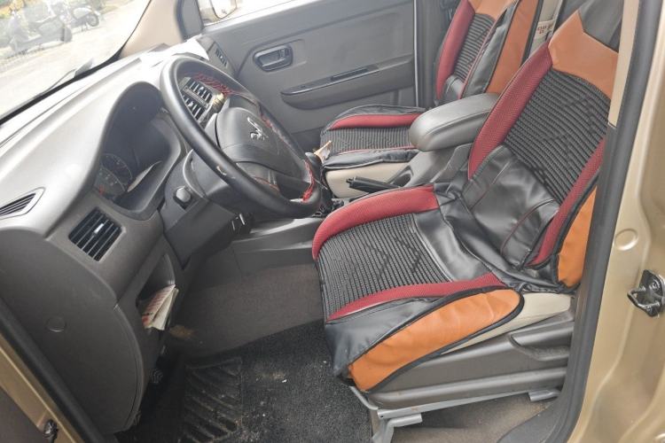 Used Wuling Rongguang V 2018 1.5L Standard Version Left Front Seat
