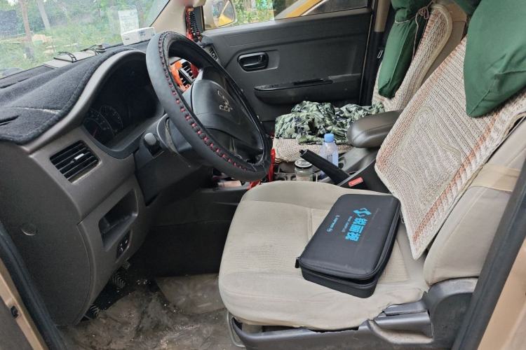 Used Wuling Rongguang V 2018 1.5L Standard Version Left Front Seat