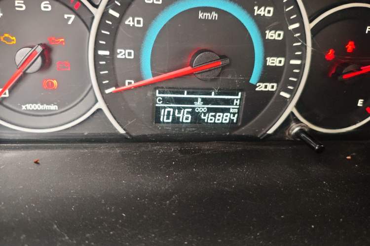 Used Wuling Rongguang V 2018 1.5L Standard Version Odometer Close Up