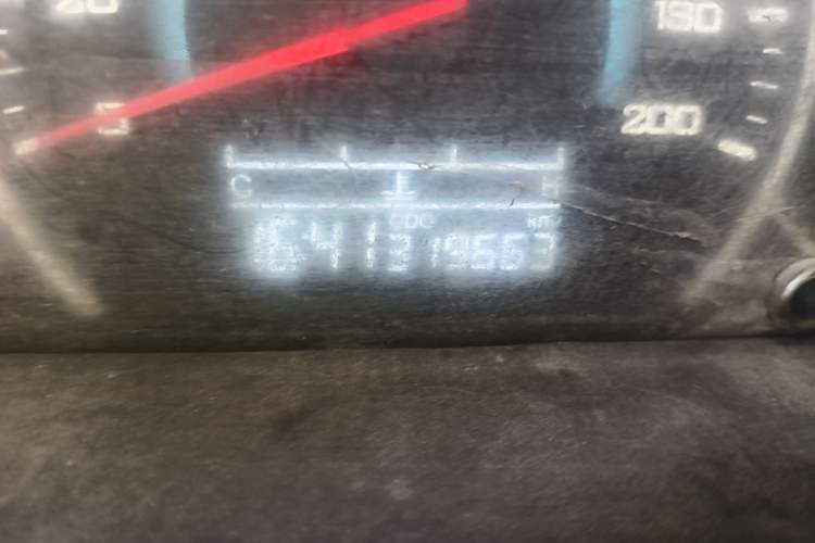 Used Wuling Rongguang V 2018 1.5L Practical Version Odometer Close Up