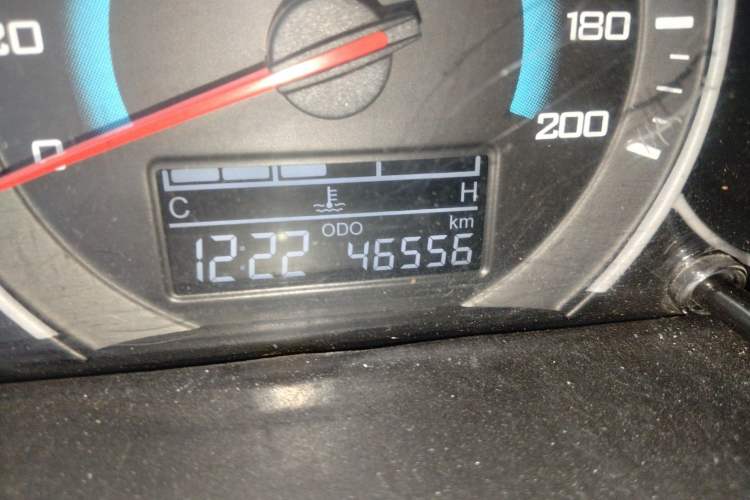 Used Wuling Rongguang V 2018 1.5L Standard Version Odometer Close Up