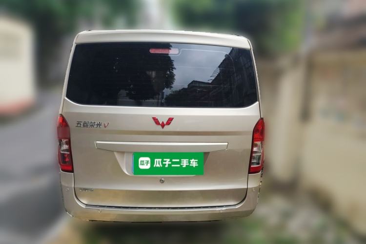 Used Wuling Rongguang V 2018 1.5L Standard Version Rear