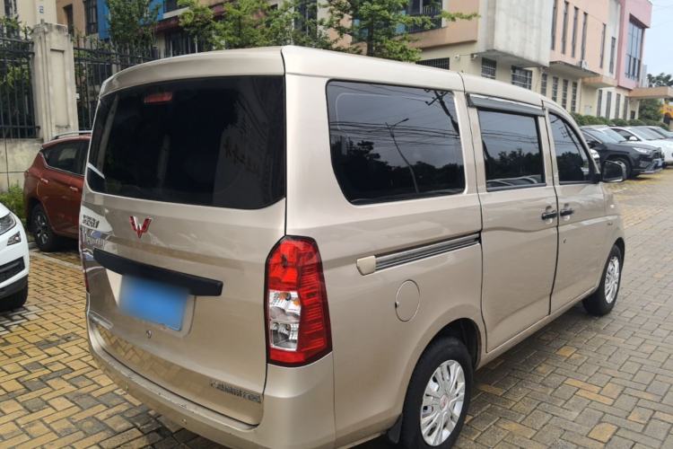 Used Wuling Rongguang V 2018 1.5L Practical Version Rear Right 45 Deg