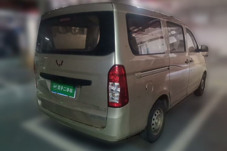 Used Wuling Rongguang V 2018 1.2L Practical Model Rear Right 45 Deg