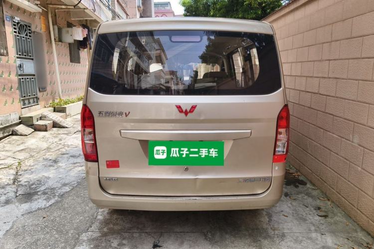 Used Wuling Rongguang V 2018 1.5L Standard Version Rear