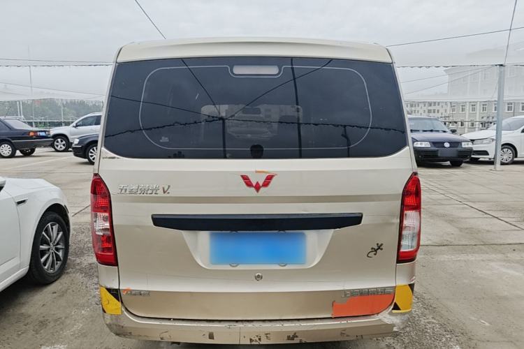 Used Wuling Rongguang V 2018 1.5L Practical Version Rear