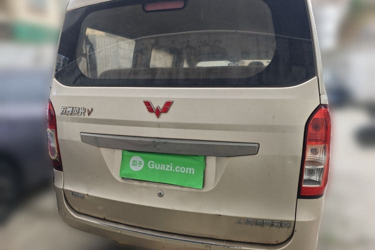 Used Wuling Rongguang V 2018 1.5L Practical Version Rear