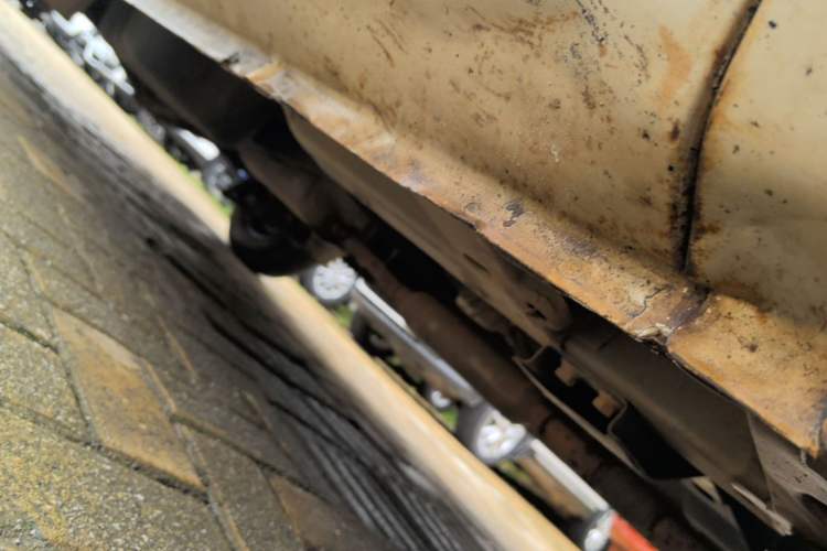 Used Wuling Rongguang V 2018 1.5L Practical Version Right Side Sill